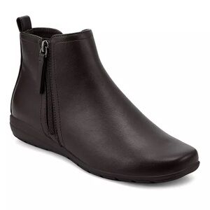 Easy Spirit Women's Brown Ankle Boots Aaliya size 9.5